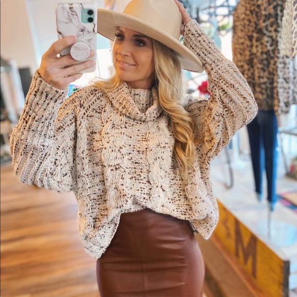 LAST 1!EXCUSE ME VEGAN LEATHER PENCIL SKIRT-HERSEY - Picture 4 of 4